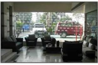 The Grand Hotel Bizzotel Gurgaon Exterior photo